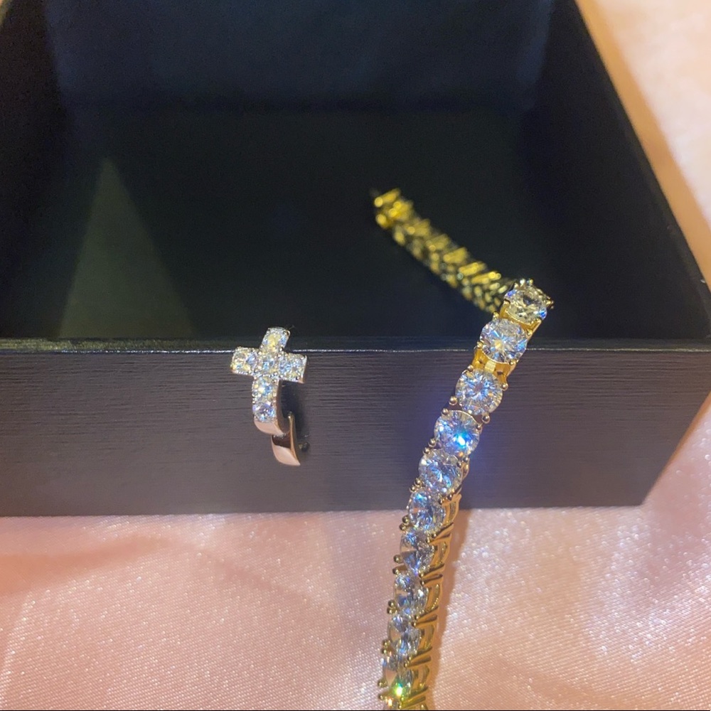 Anklet and nose ring